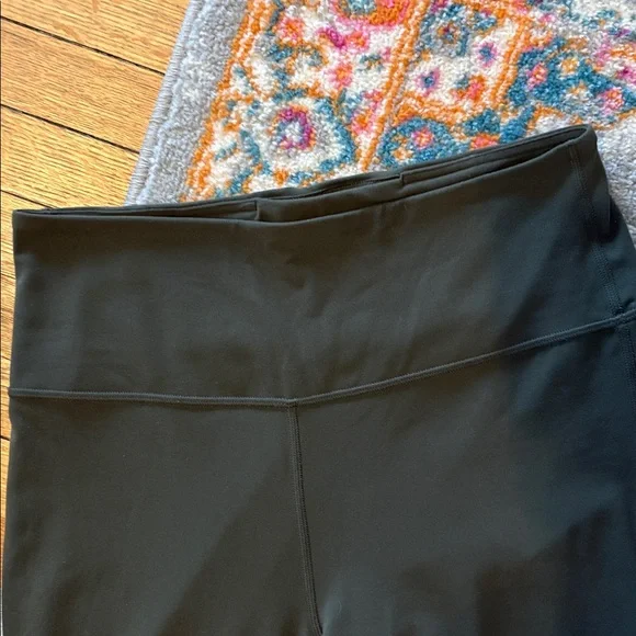 lululemon army green yoga pants - Picture 2 of 7